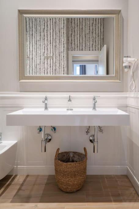 Rome City Center Apartment II エクステリア 写真