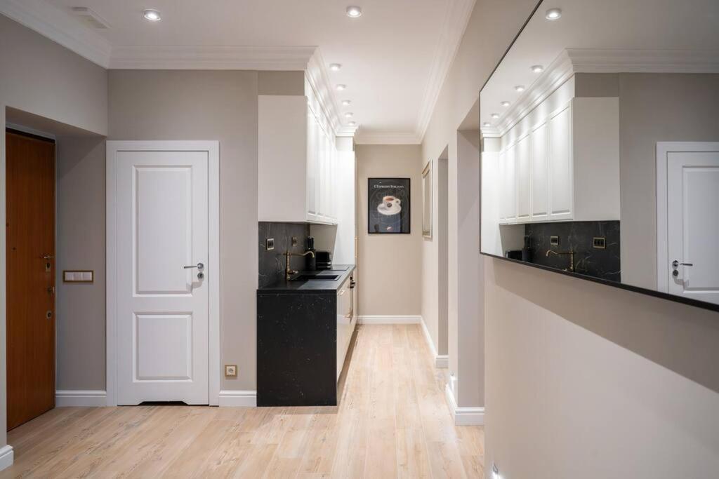 Rome City Center Apartment II エクステリア 写真